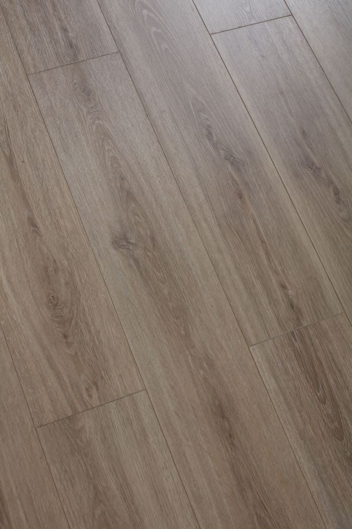 12mm 1.79sqm Light Brown Oak Waterproof Laminiate Flooring - 2 series 1.5m with IXPE underlay -213